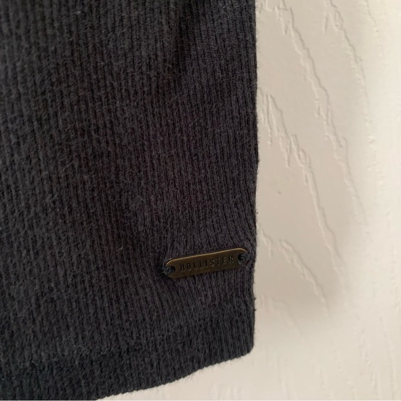 Hollister Ribbed Black Tank Top - Picture 5 of 5
